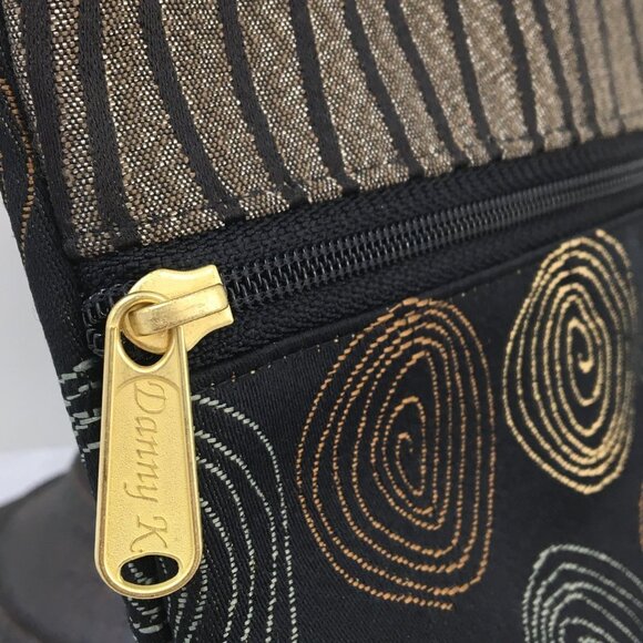 Danny K Beverly Hills,CA Tapestry Adjustable Crossbody Purse EXCELLENT Condition - Picture 14 of 15